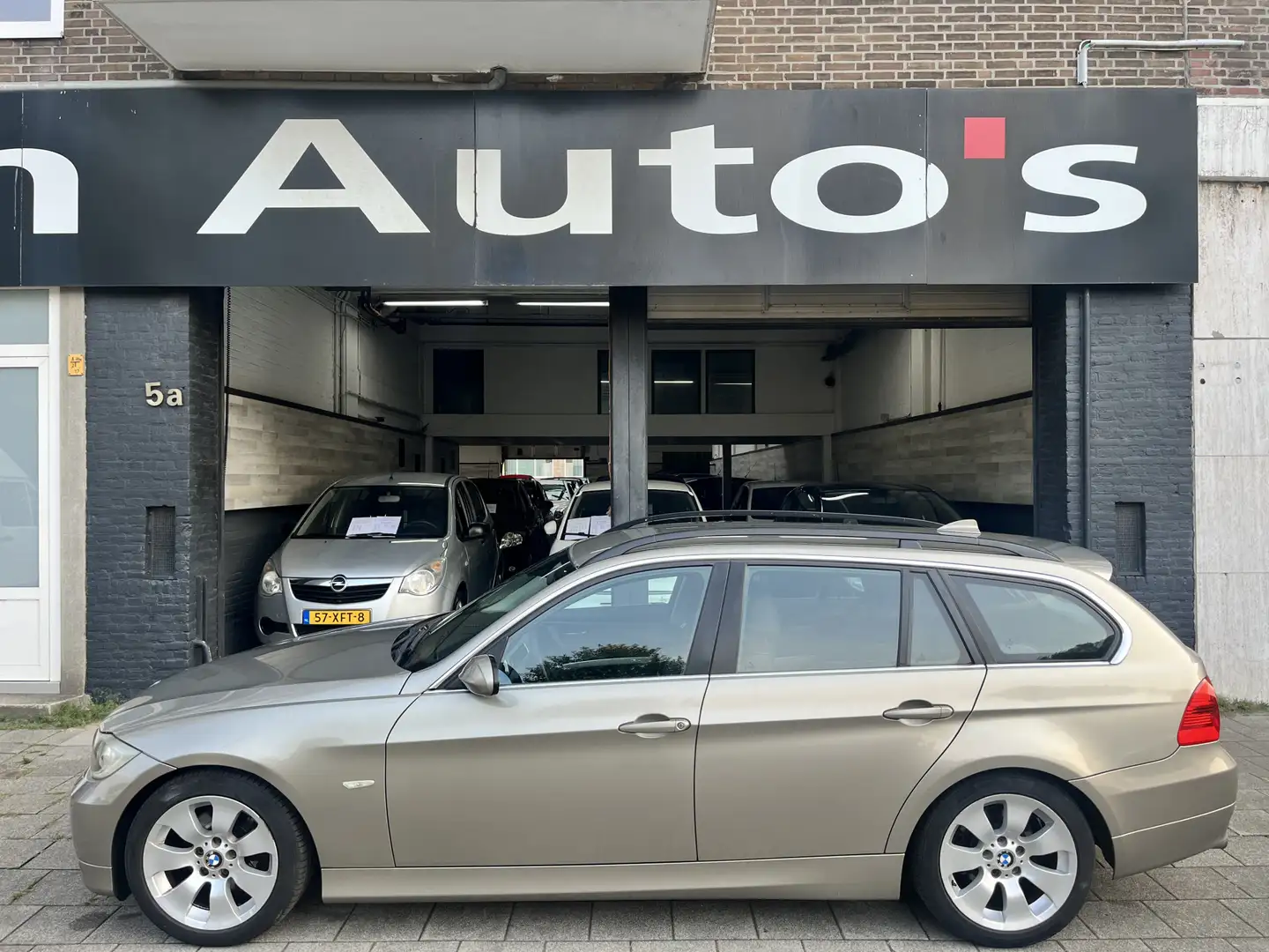 BMW 325 3-serie Touring 325i High Executive Bruin - 2