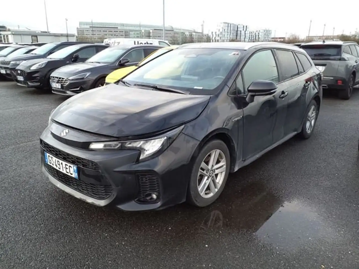 Suzuki Swace 1.8HEV 140CV GLE FAMILIAR Negro - 2