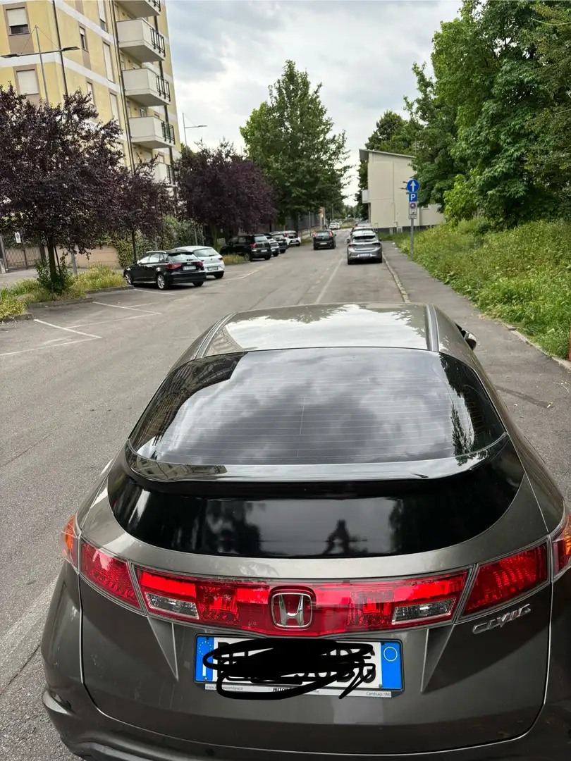 Honda Civic 1.4 i-dsi - 1