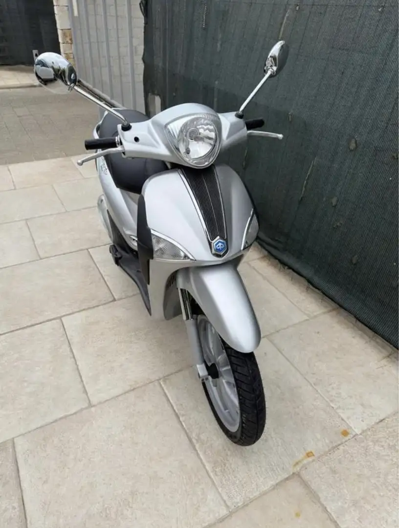 Piaggio Liberty 150 - 2