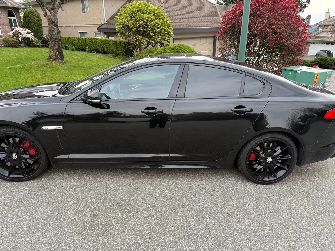 Jaguar XF снимка Jaguar XF