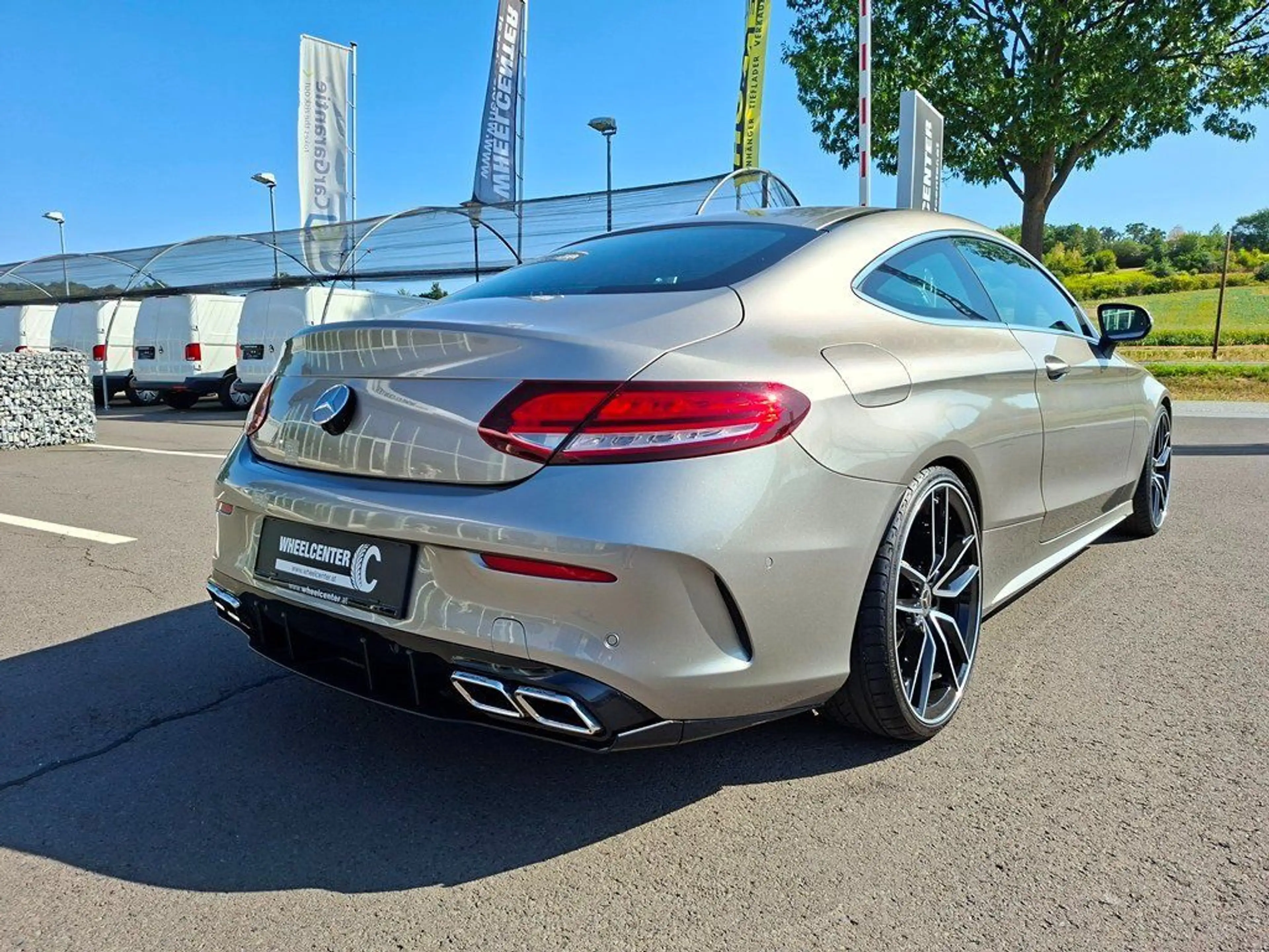 Mercedes-Benz C 200 C-Coupe 200 d * AMG C 63 OPTIK — photo 11