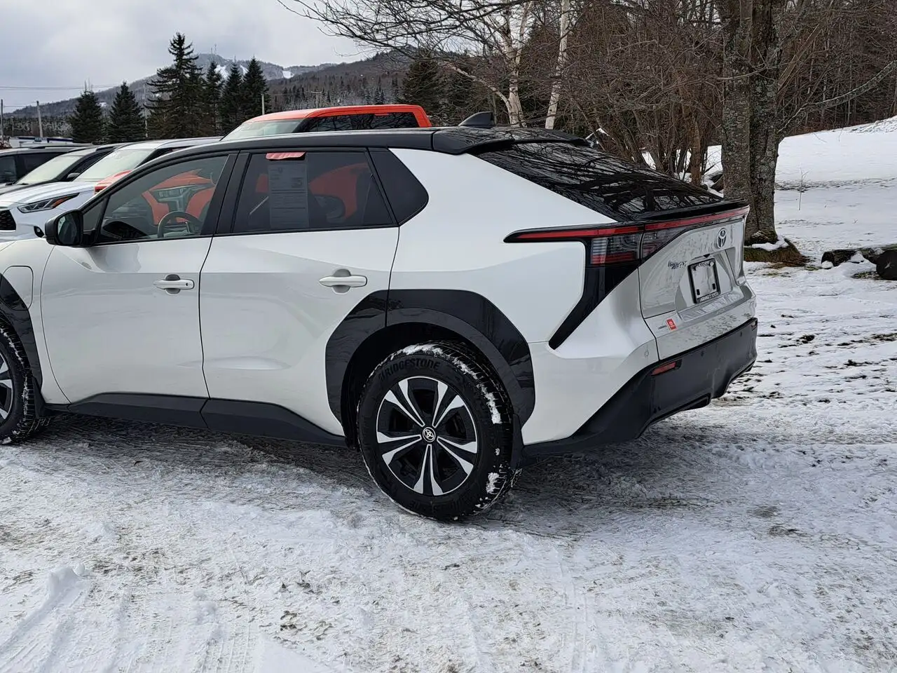 Toyota bZ4X снимка Toyota bZ4X