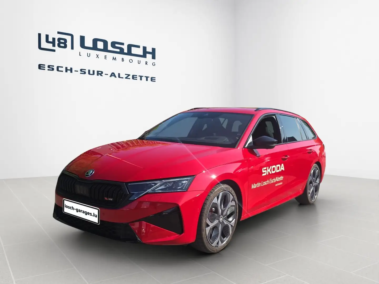 Skoda Octavia RS Red - 1
