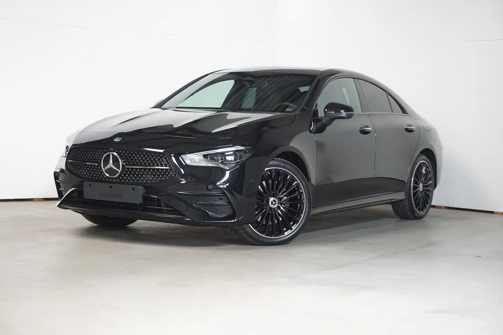 Mercedes-Benz CLA 250 AMG - PANO DAK - DISTRONIC Noir - 1