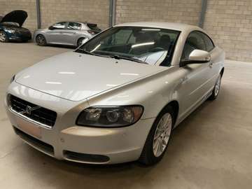 2.0 D 136CH KINETIC