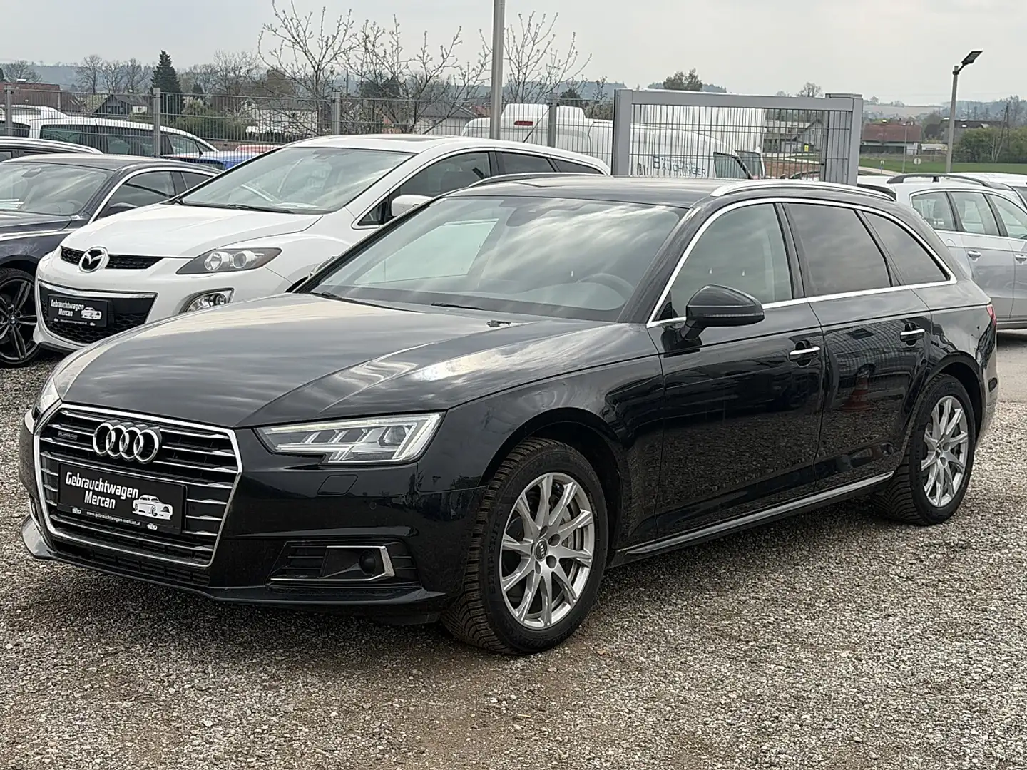 Audi A4 Avant 3,0 TDI quattro Design tiptronic Schwarz - 1