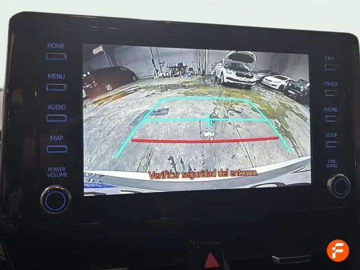 Toyota Auris 2022, foto 18