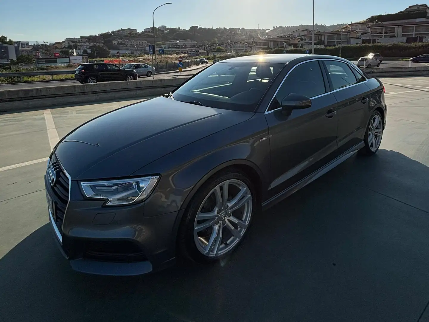 Audi A3 A3 Sedan 2.0 tdi Sport 150cv s-tronic Grigio - 2