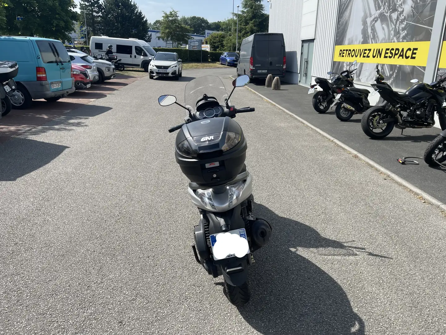 Piaggio Gris - 2