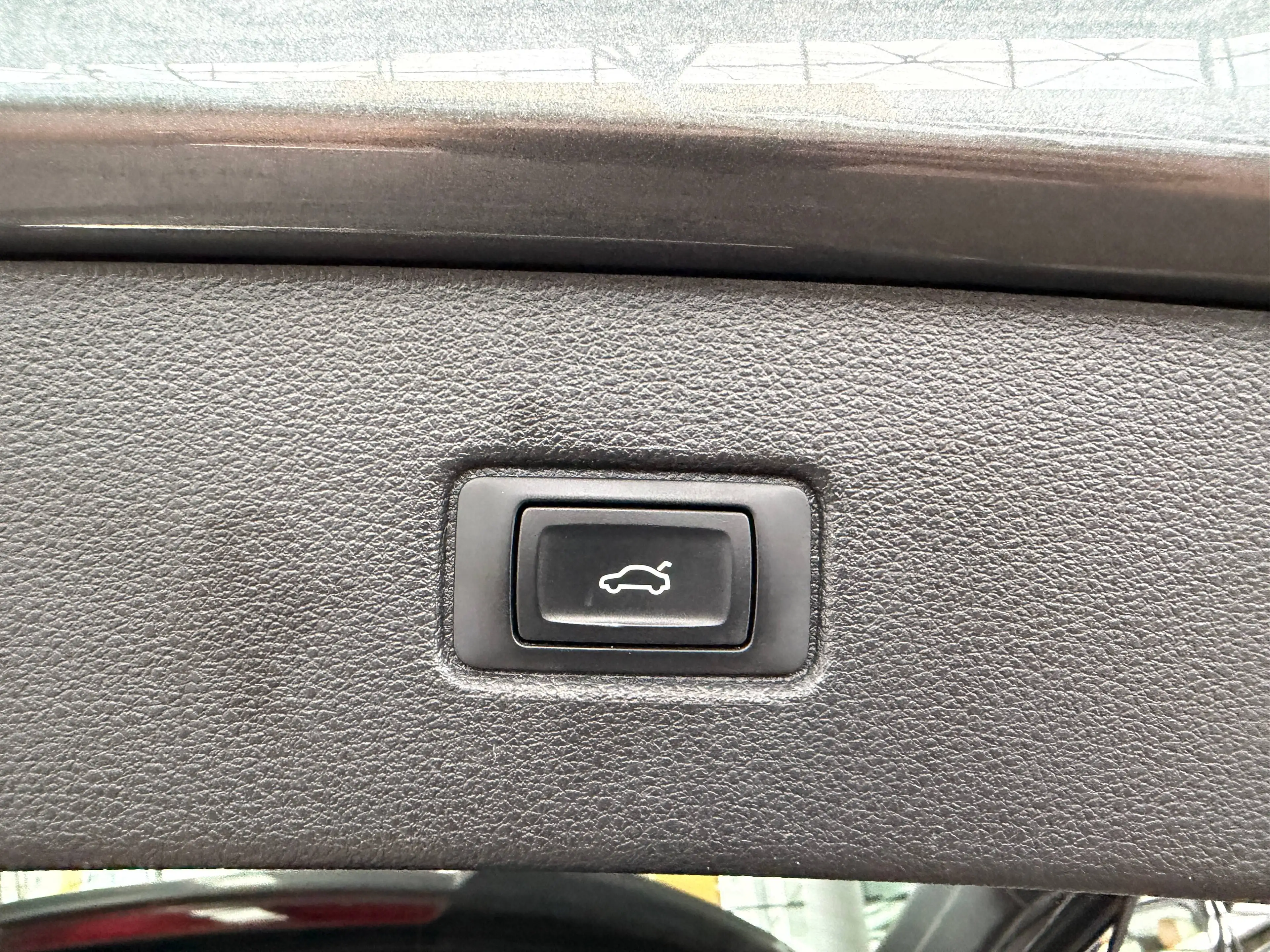 Audi SQ7 4.0 TDI Matrix Nachtsicht Bose Advanced 360° 21" — photo 11