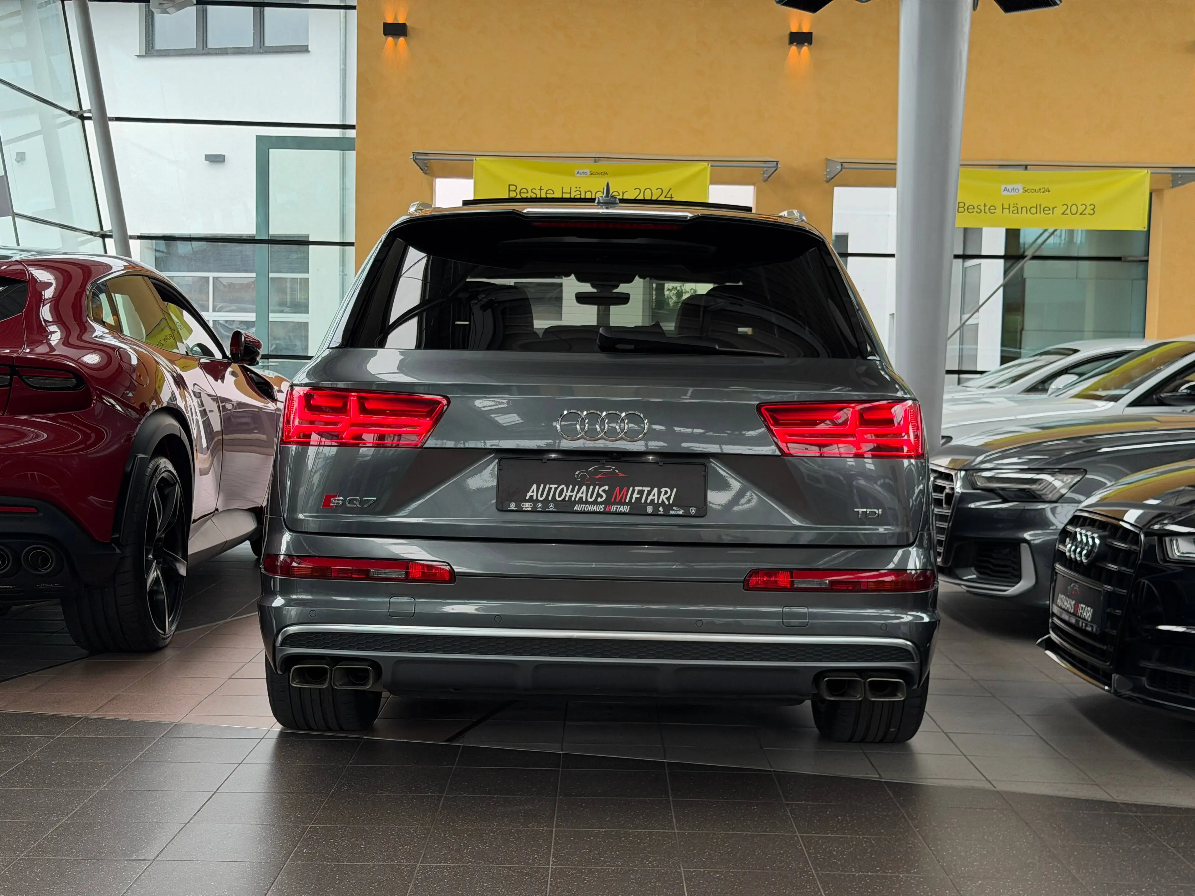Audi SQ7 4.0 TDI Matrix Nachtsicht Bose Advanced 360° 21" — photo 9