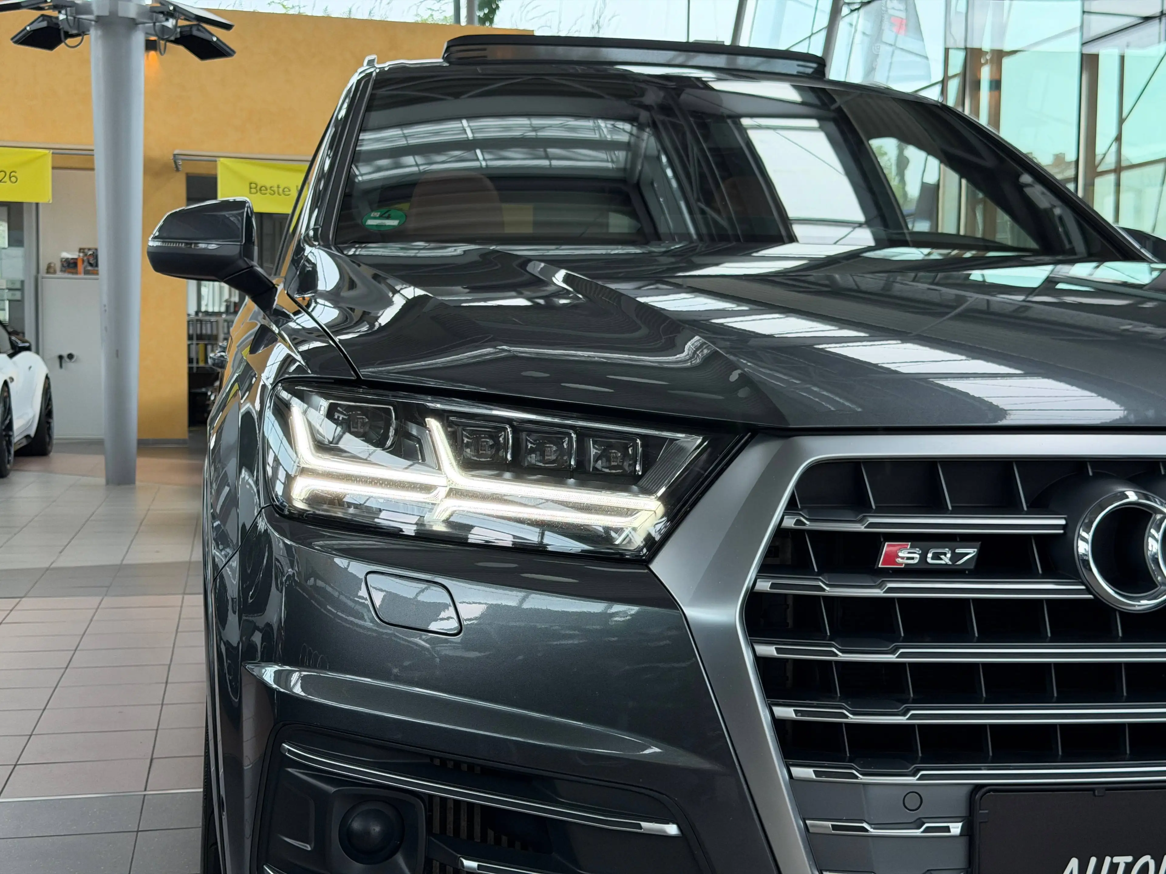 Audi SQ7 4.0 TDI Matrix Nachtsicht Bose Advanced 360° 21" — photo 13