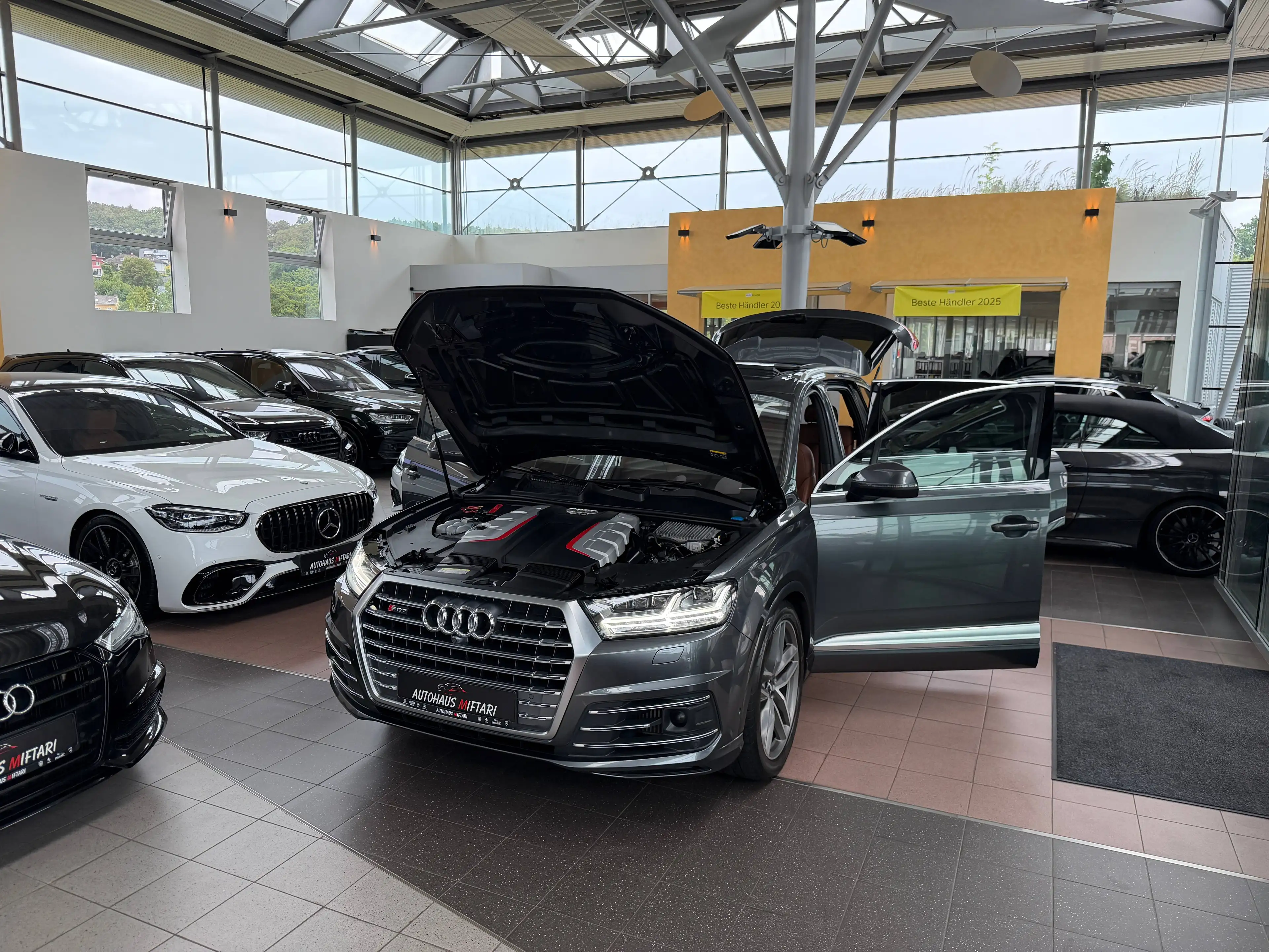 Audi SQ7 4.0 TDI Matrix Nachtsicht Bose Advanced 360° 21" — photo 2