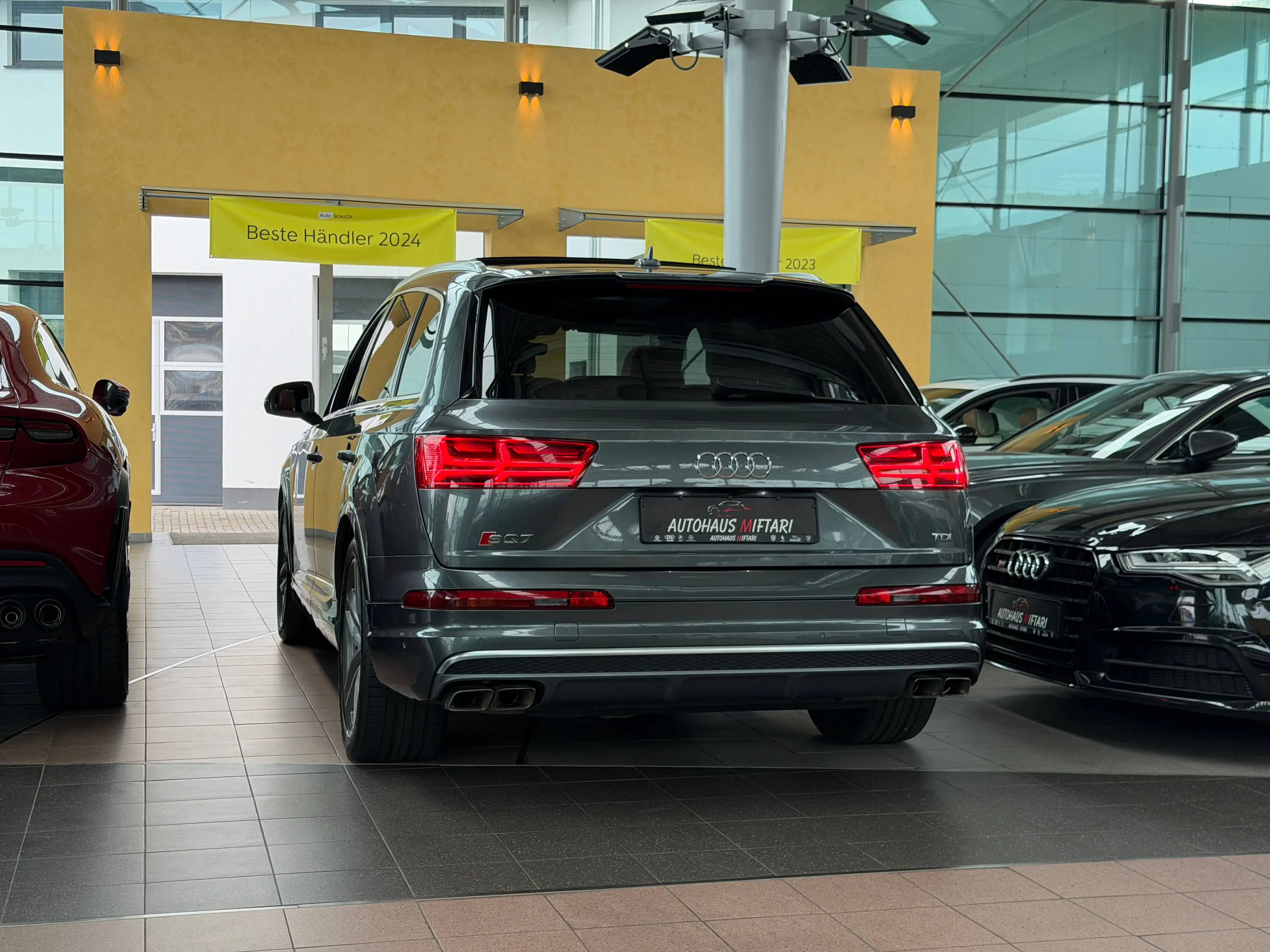 Audi SQ7 4.0 TDI Matrix Nachtsicht Bose Advanced 360° 21" — photo 7