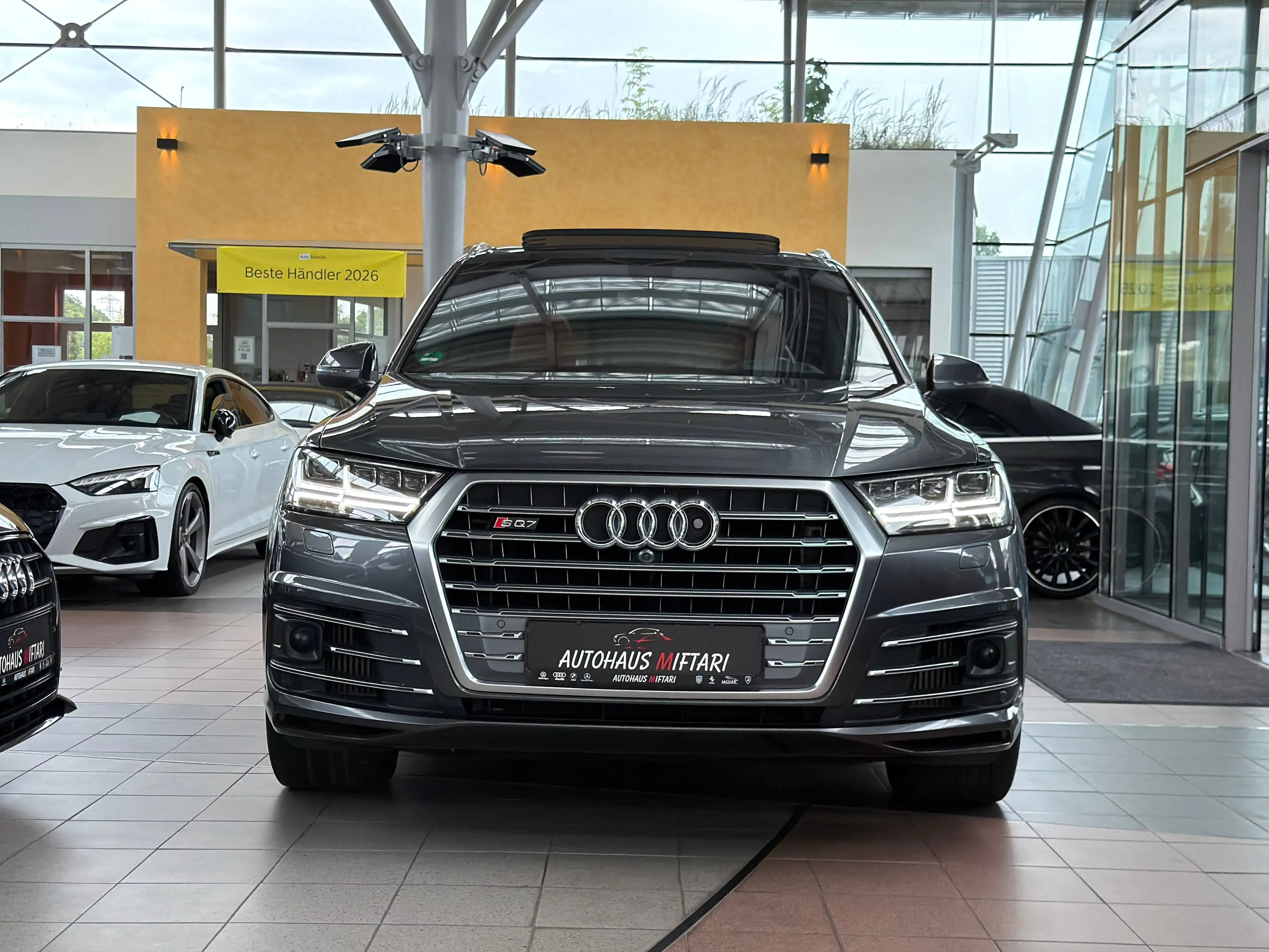 Audi SQ7 4.0 TDI Matrix Nachtsicht Bose Advanced 360° 21" — photo 8