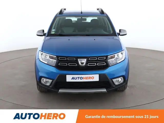 Dacia Sandero Stepway view 9