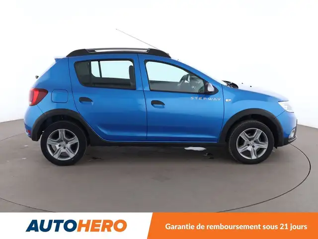 Dacia Sandero Stepway view 7