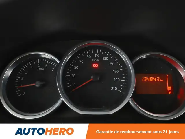 Dacia Sandero view 23