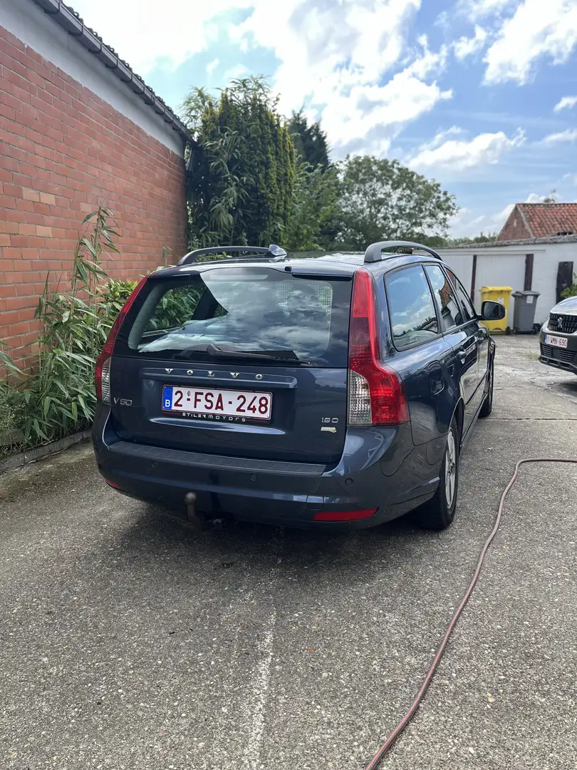 Volvo V50 1.6D DPF DRIVe Kék - 2
