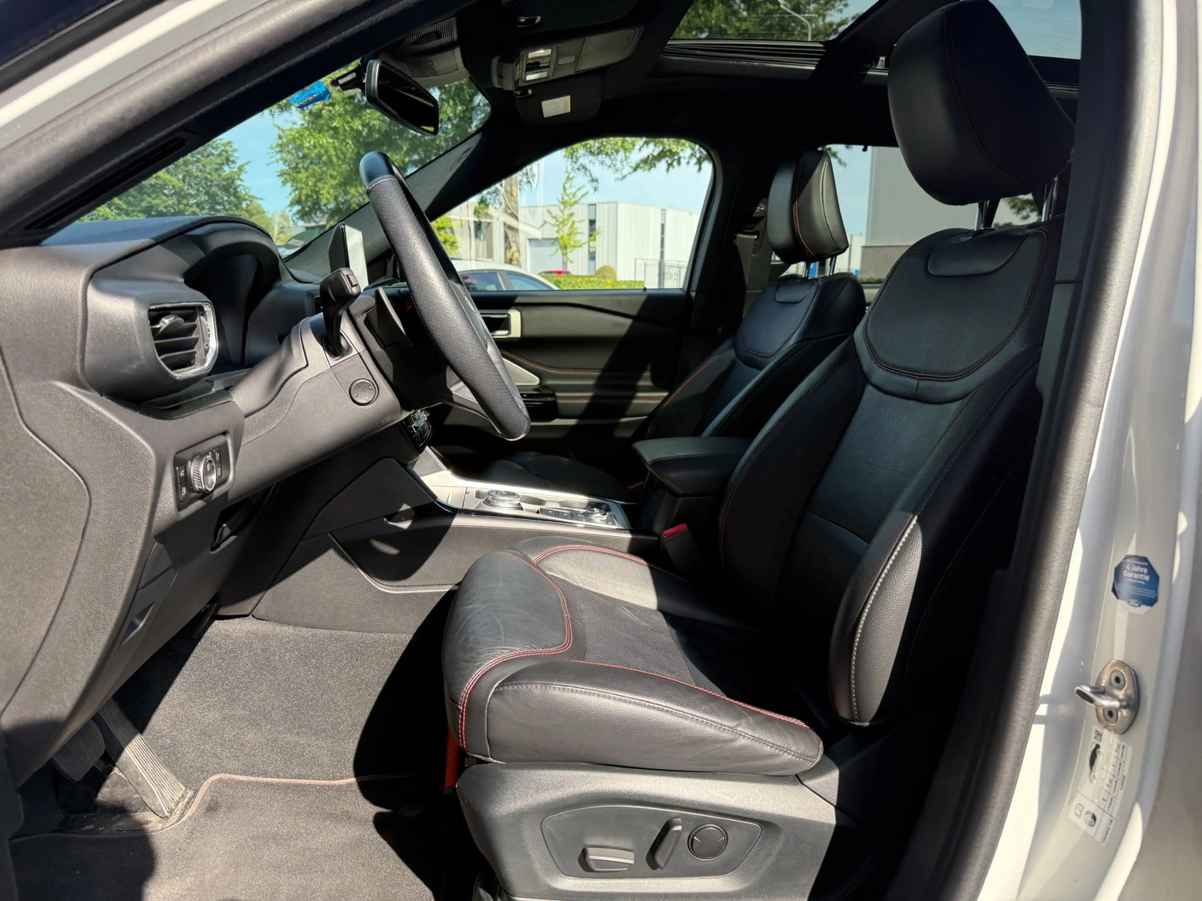 Ford Explorer 3.0 V6 Eco 463spk PHEV ST-Line Trekhaak, Panorama, — photo 8