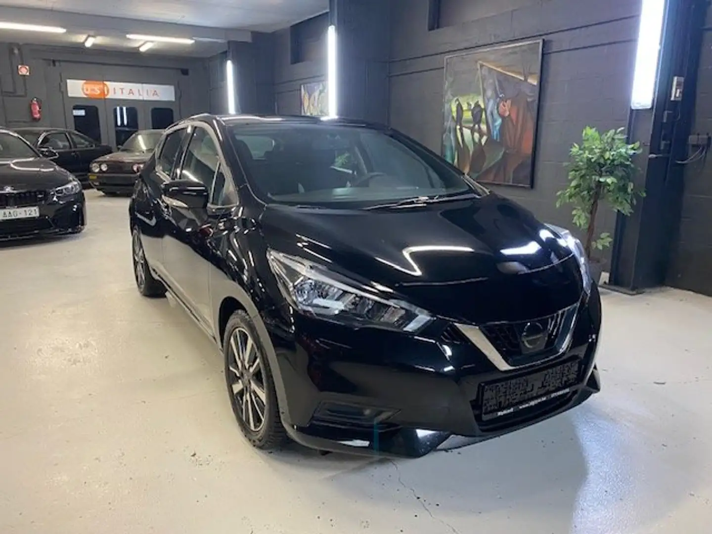Nissan Micra Micra 1.0i IG **VERSION TEKNA**12 MOIS DE GARANTIE Zwart - 1