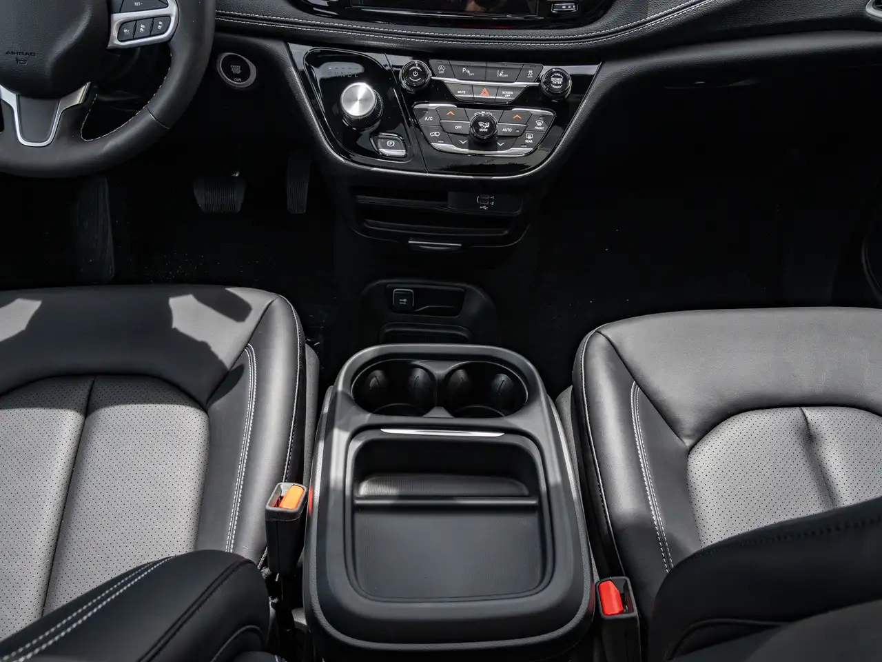 Chrysler Pacifica fotografie Chrysler Pacifica