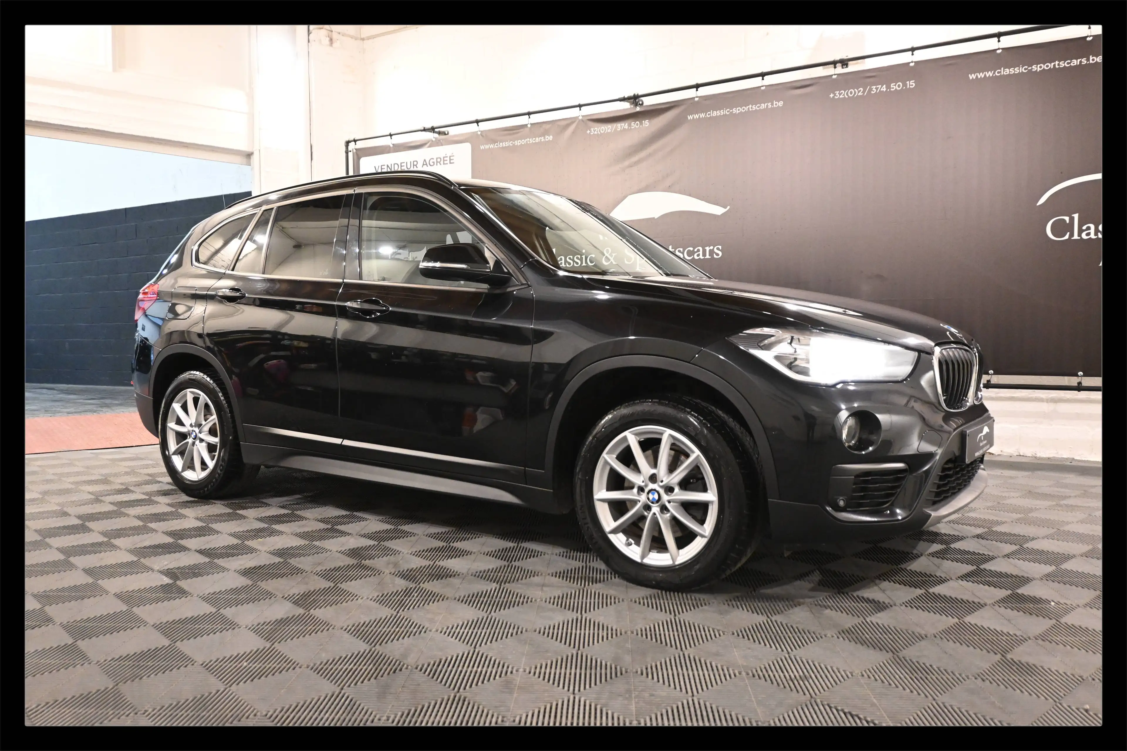 BMW X1 X1 2.0d sdrive18 FACELIFT EURO 6d / AUTO / GPS NAVIGATION / BLUETOOTH / 2 KIT DE JANTES / CARNET BMW !!