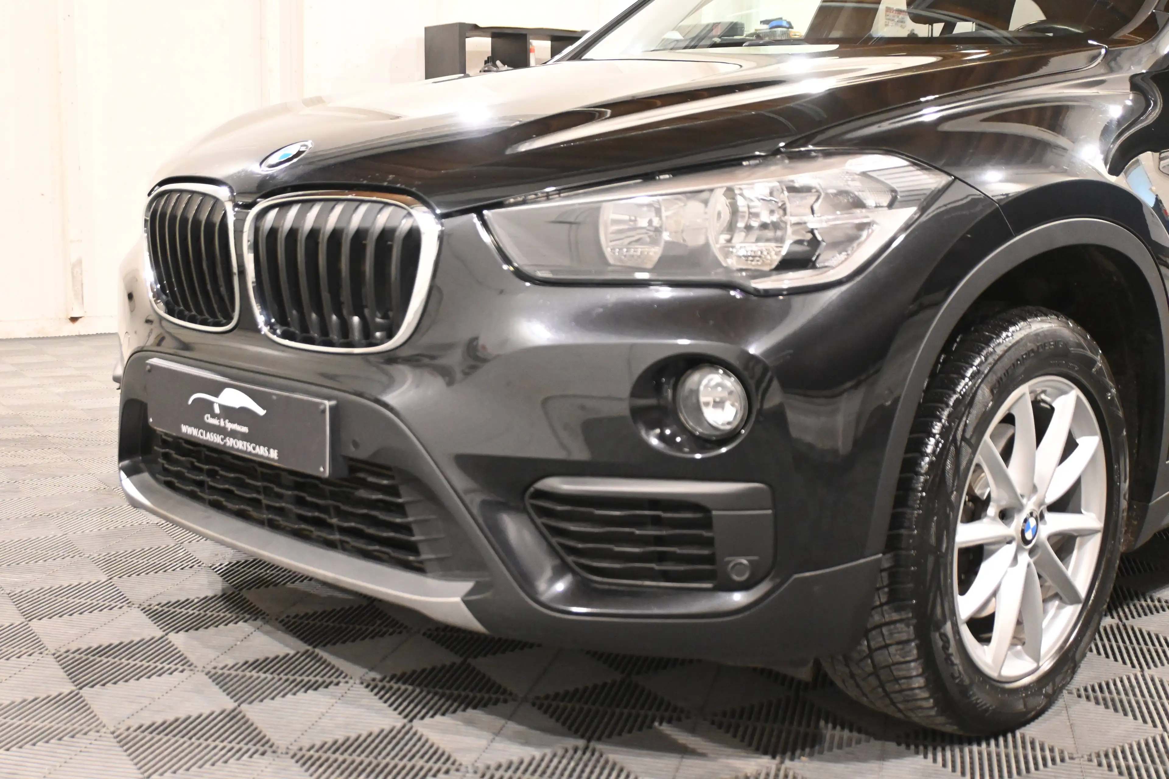 BMW X1 X1 2.0d sdrive18 FACELIFT EURO 6d / AUTO / GPS NAVIGATION / BLUETOOTH / 2 KIT DE JANTES / CARNET BMW !! — photo 4