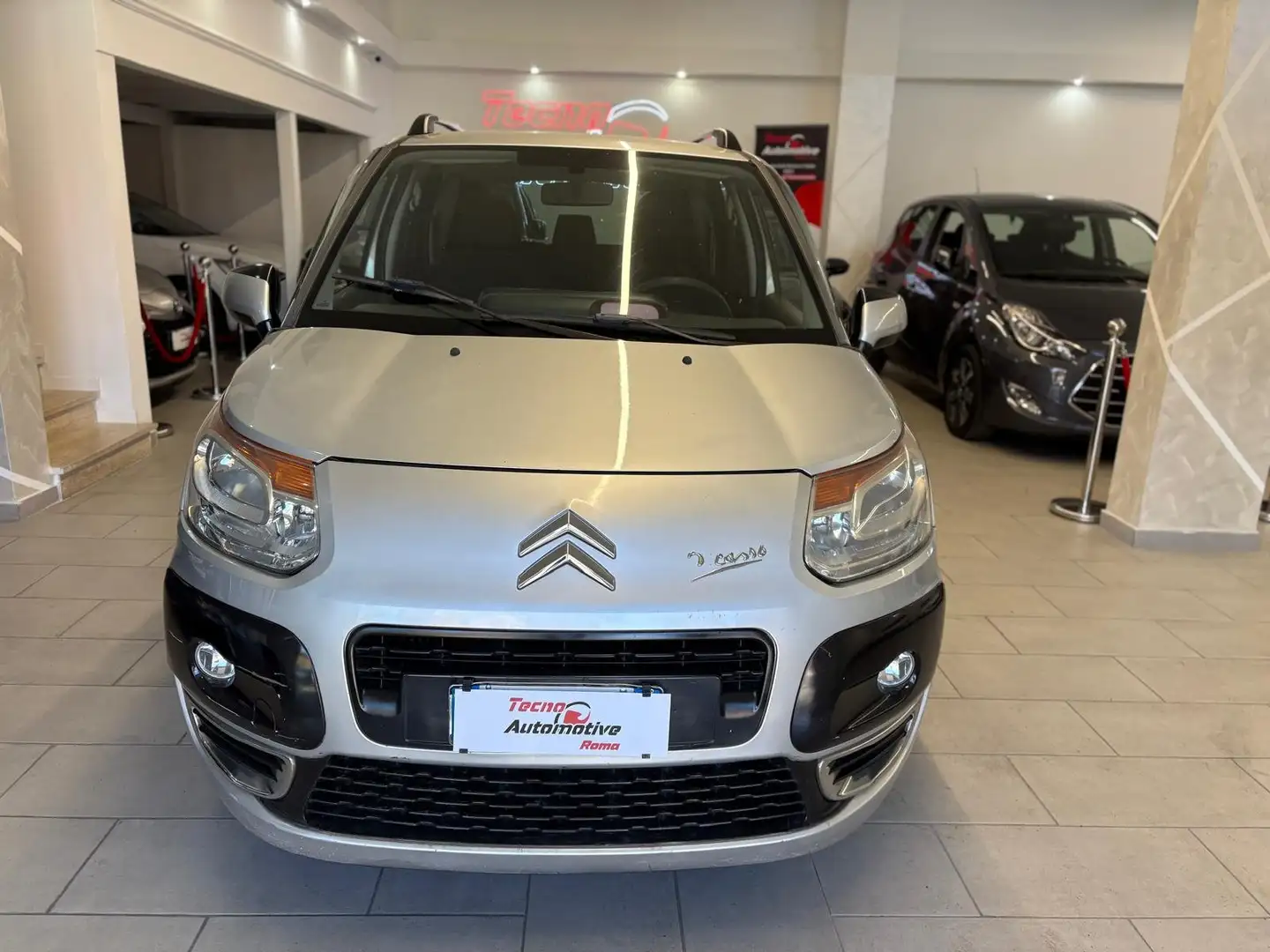 Citroen C3 Picasso 1.6 hdi 16v Business Срібний - 2