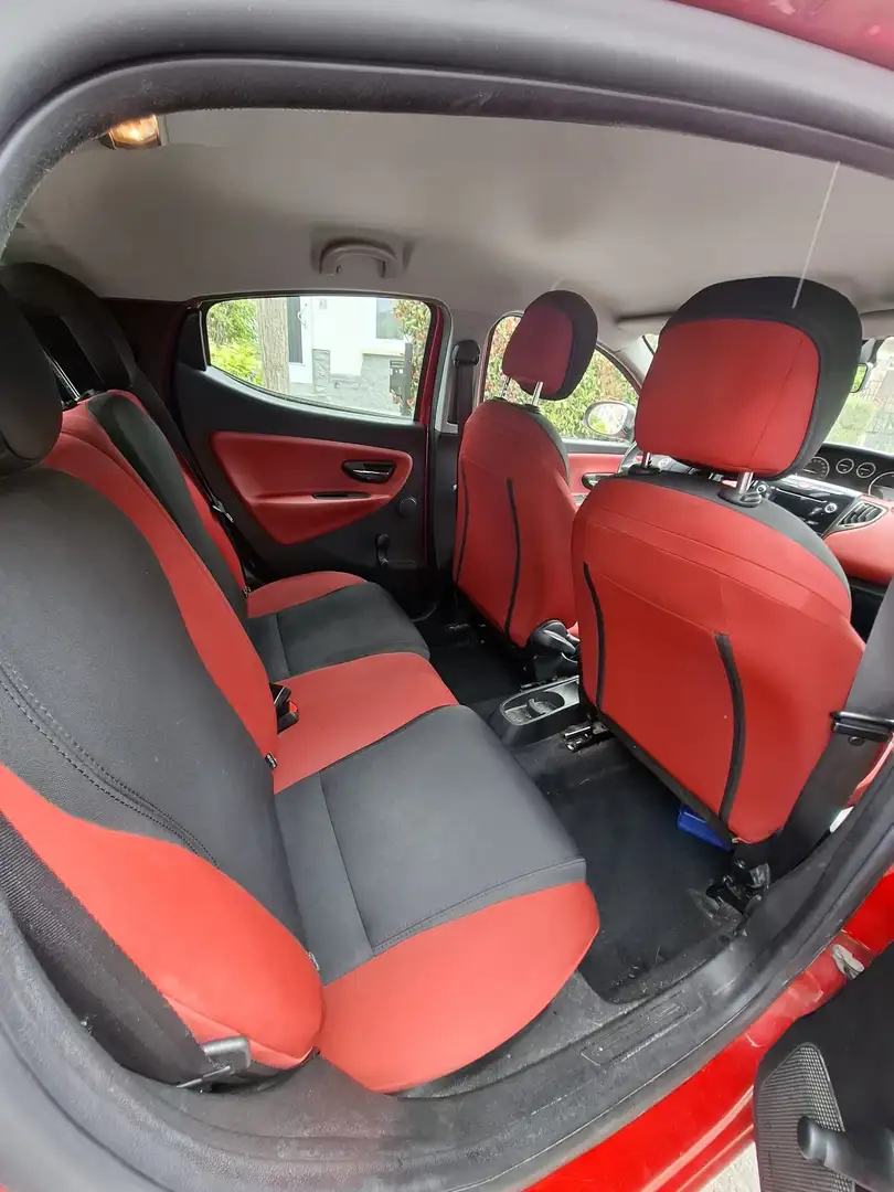 Lancia Ypsilon Ypsilon 1.3 Multijet Black Roşu - 1