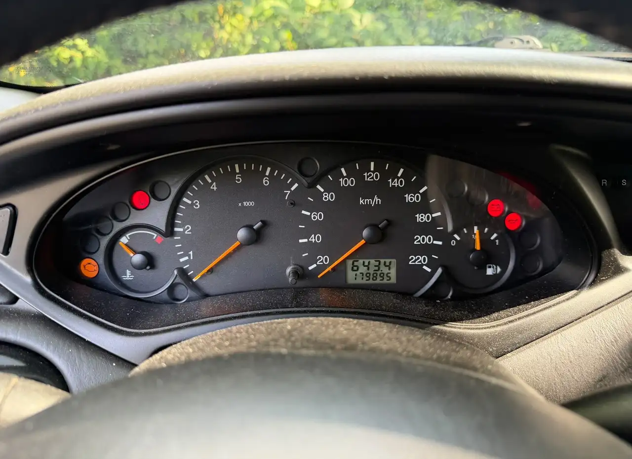 Ford Focus Ghia, foto 9