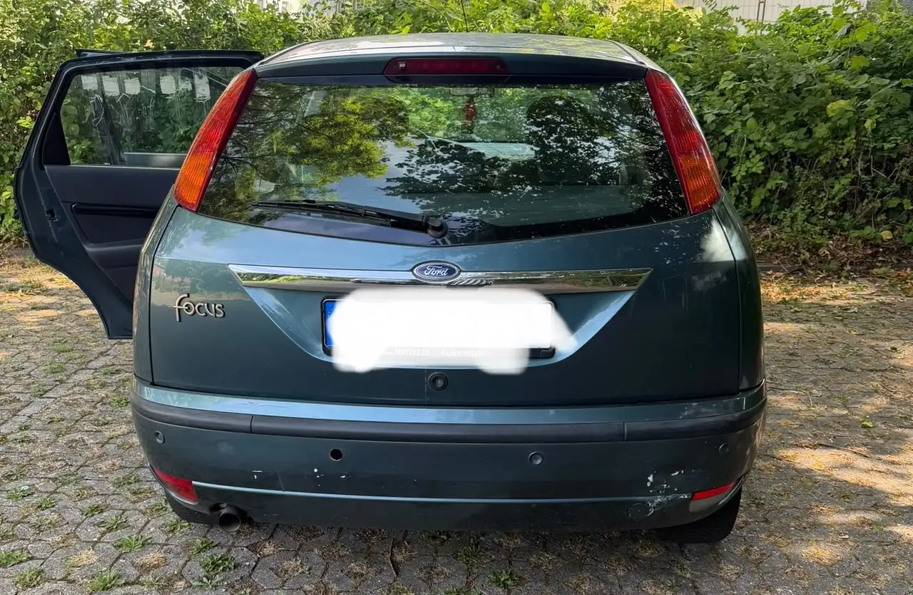 Ford Focus Ghia, foto 2