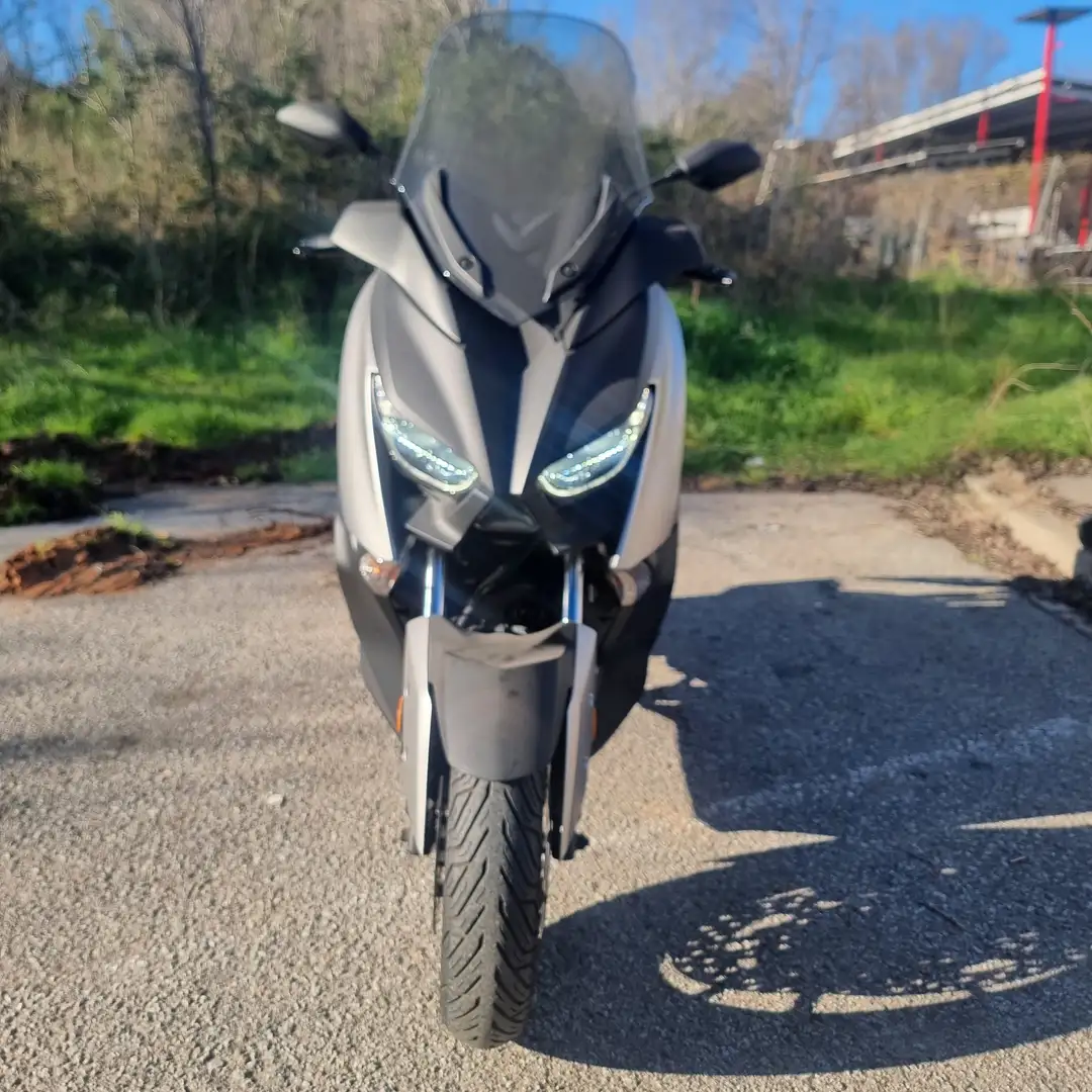 Yamaha X-Max 400 - 1