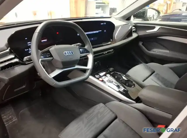 Audi A6 view 6