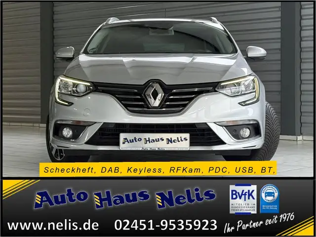 Renault Megane view 3