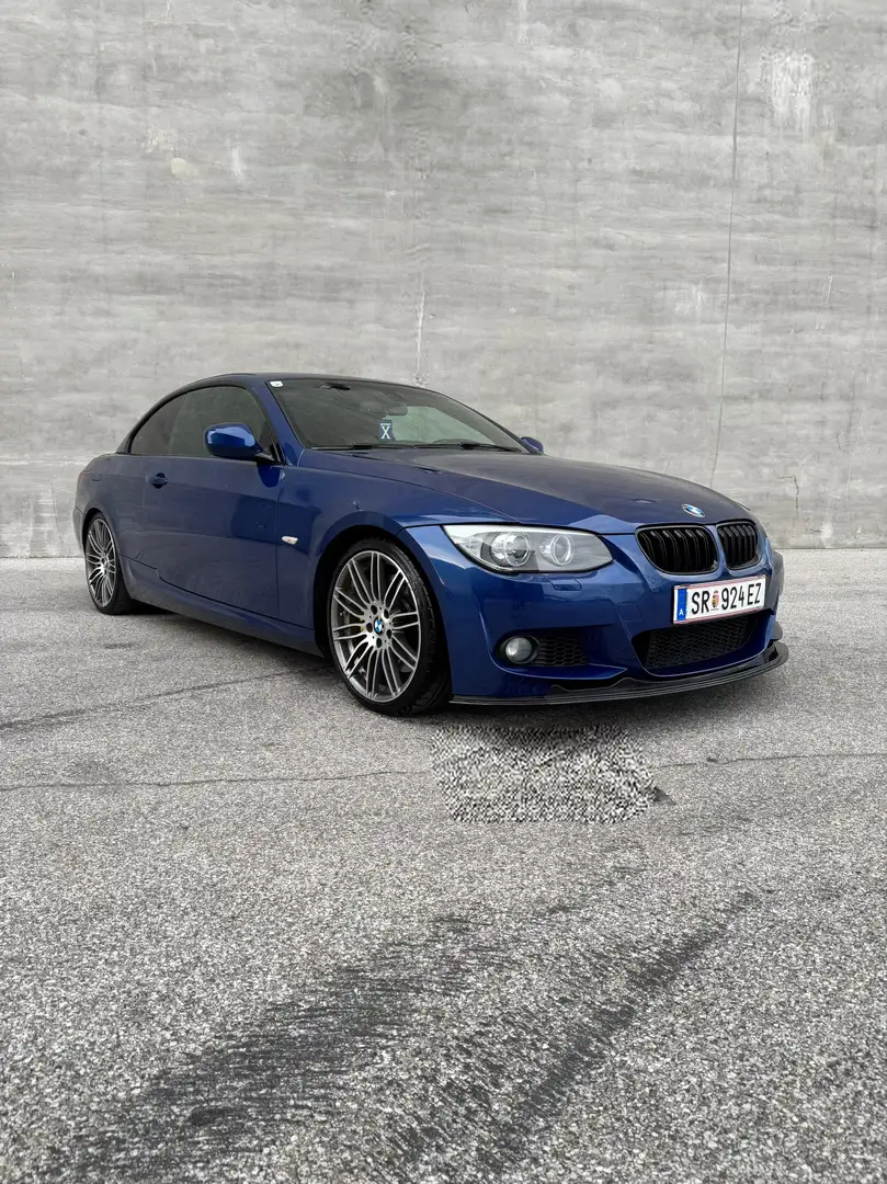 BMW 335 335i Cabrio DKG Blau - 2