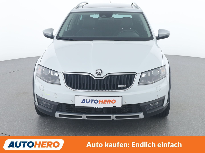 Skoda Octavia 2.0 TDI Scout 4x4 — photo 9