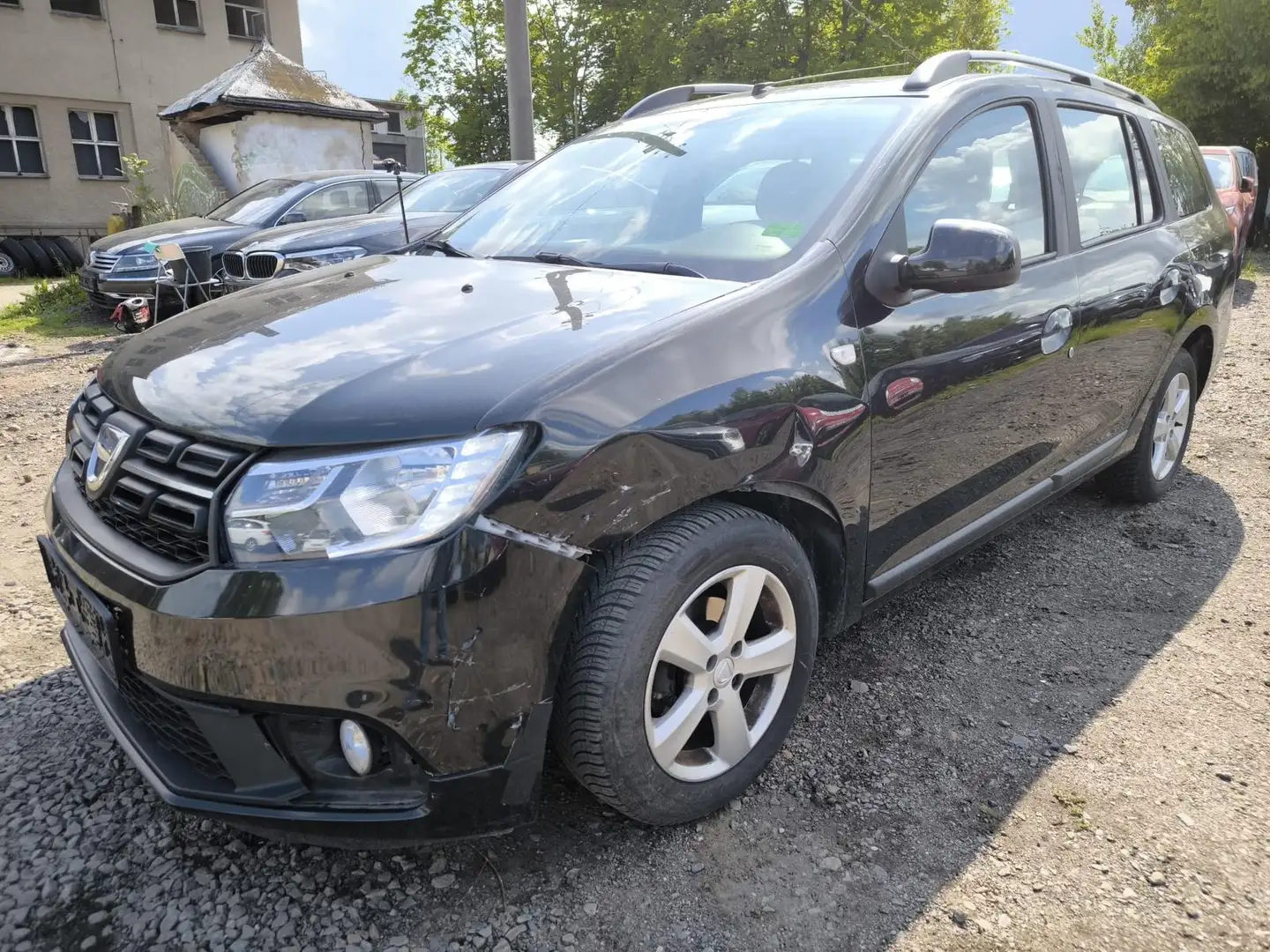Dacia Logan Comfort 0.9 TCE Automatik Nero - 1
