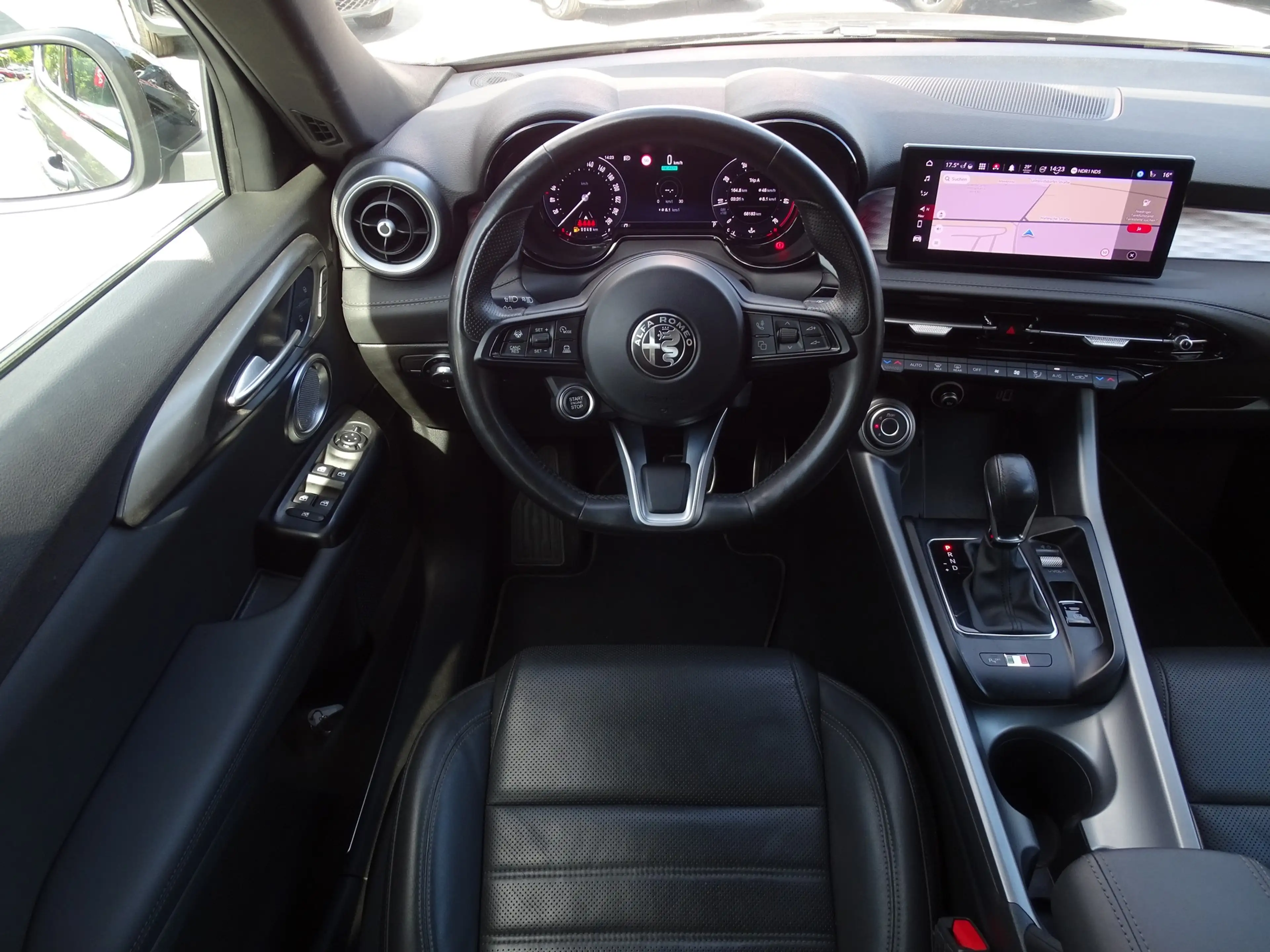 Alfa Romeo Tonale 1.5 mHEV Edizione Speciale Aut. LED Navi — photo 10