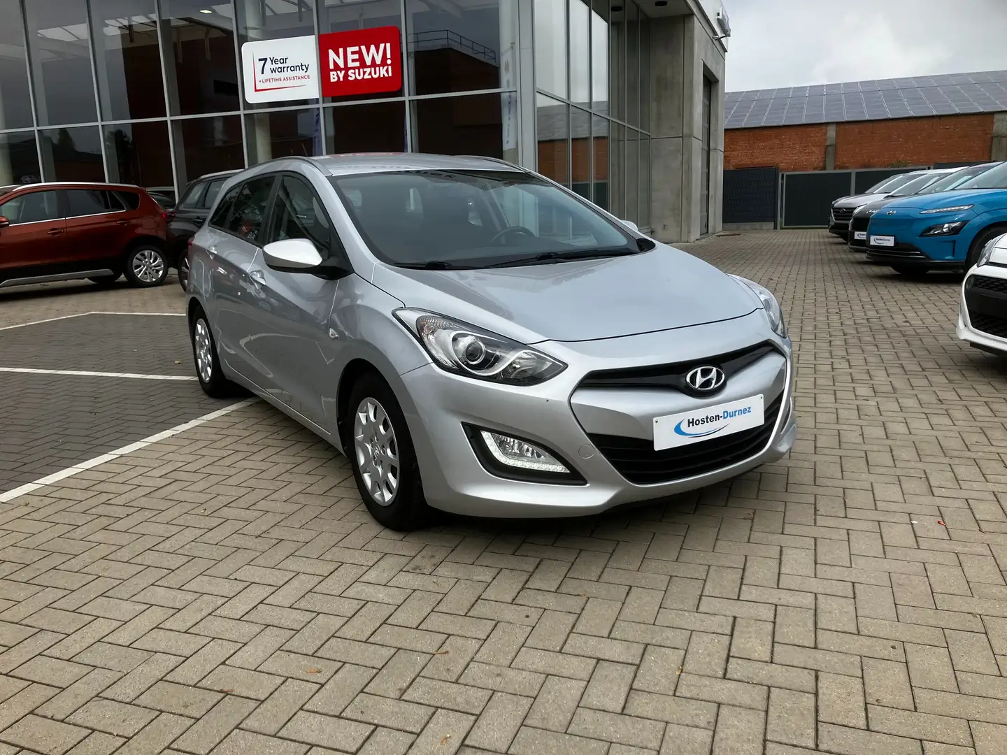 Hyundai i30 i30cw 1.4 Lounge Argent - 1