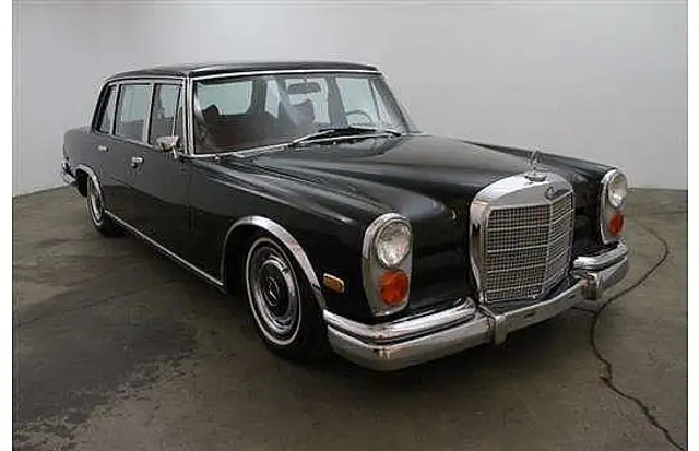 Mercedes-Benz S 600 W100