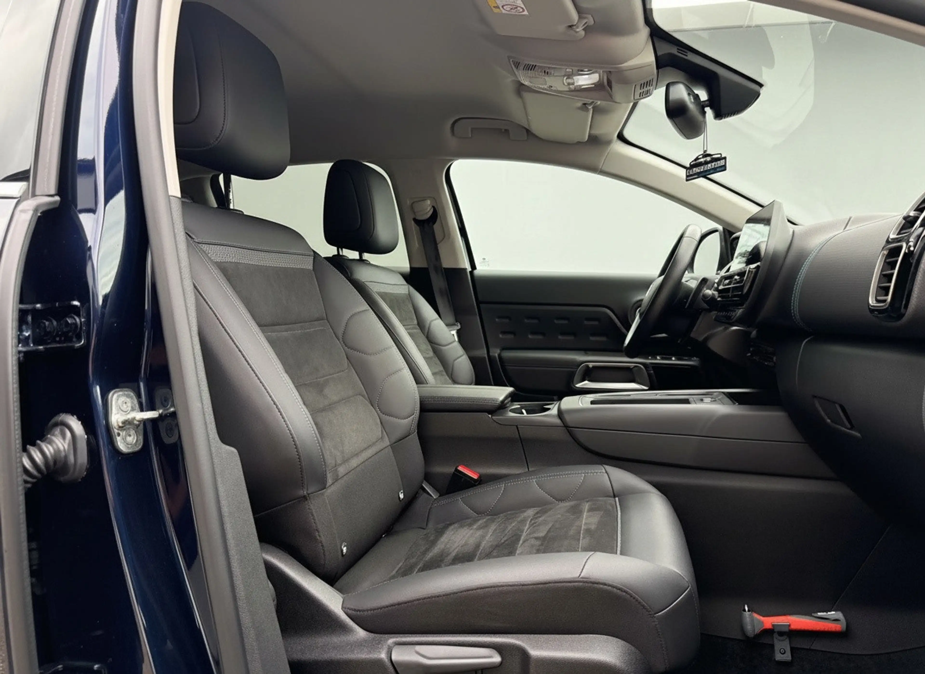 Citroen C5 Aircross 1.6 Plug-in Hybrid 225pk Plus — photo 13