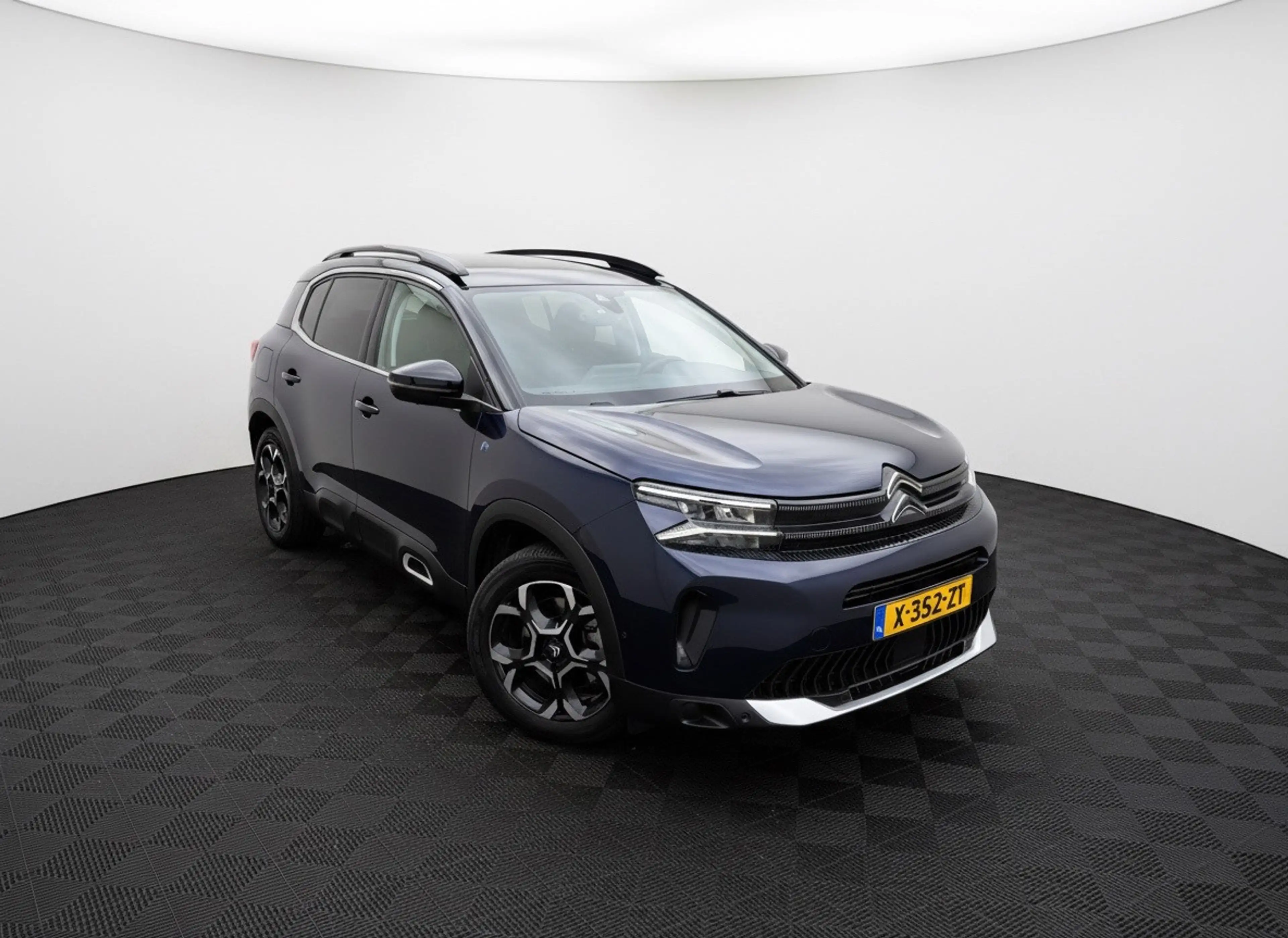 Citroen C5 Aircross 1.6 Plug-in Hybrid 225pk Plus — photo 2