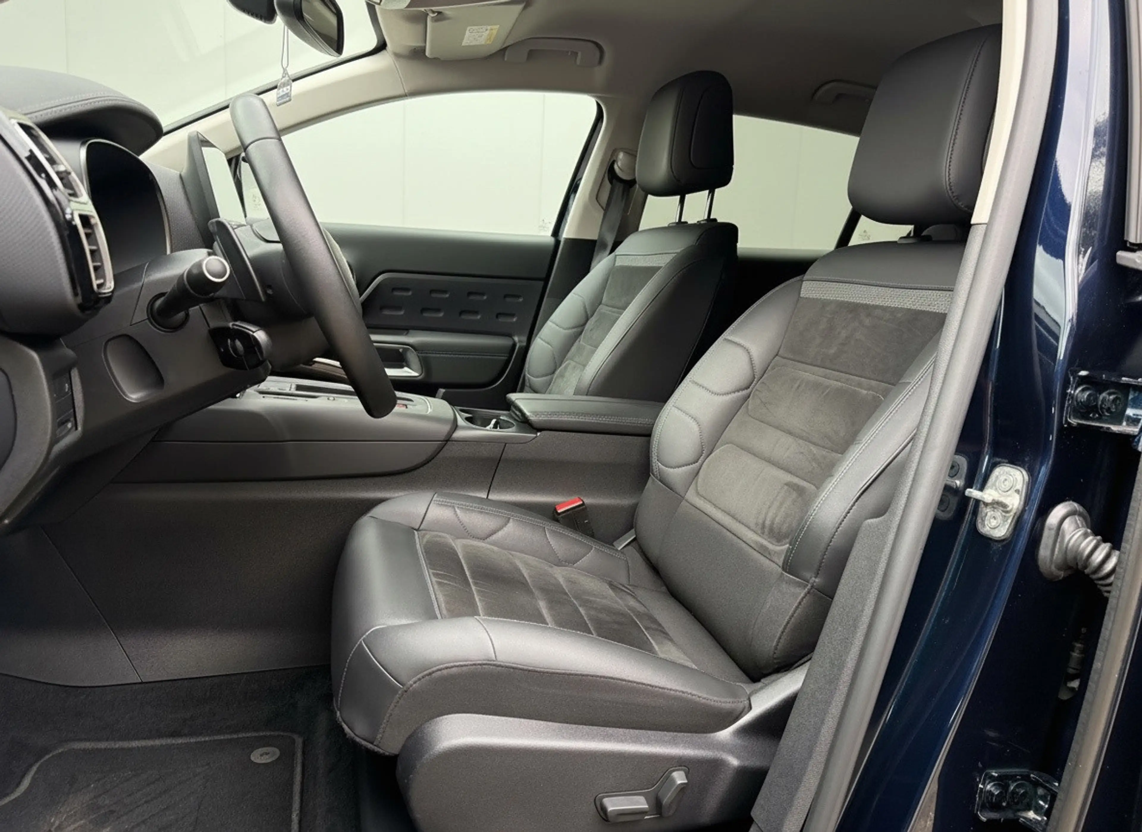 Citroen C5 Aircross 1.6 Plug-in Hybrid 225pk Plus — photo 14