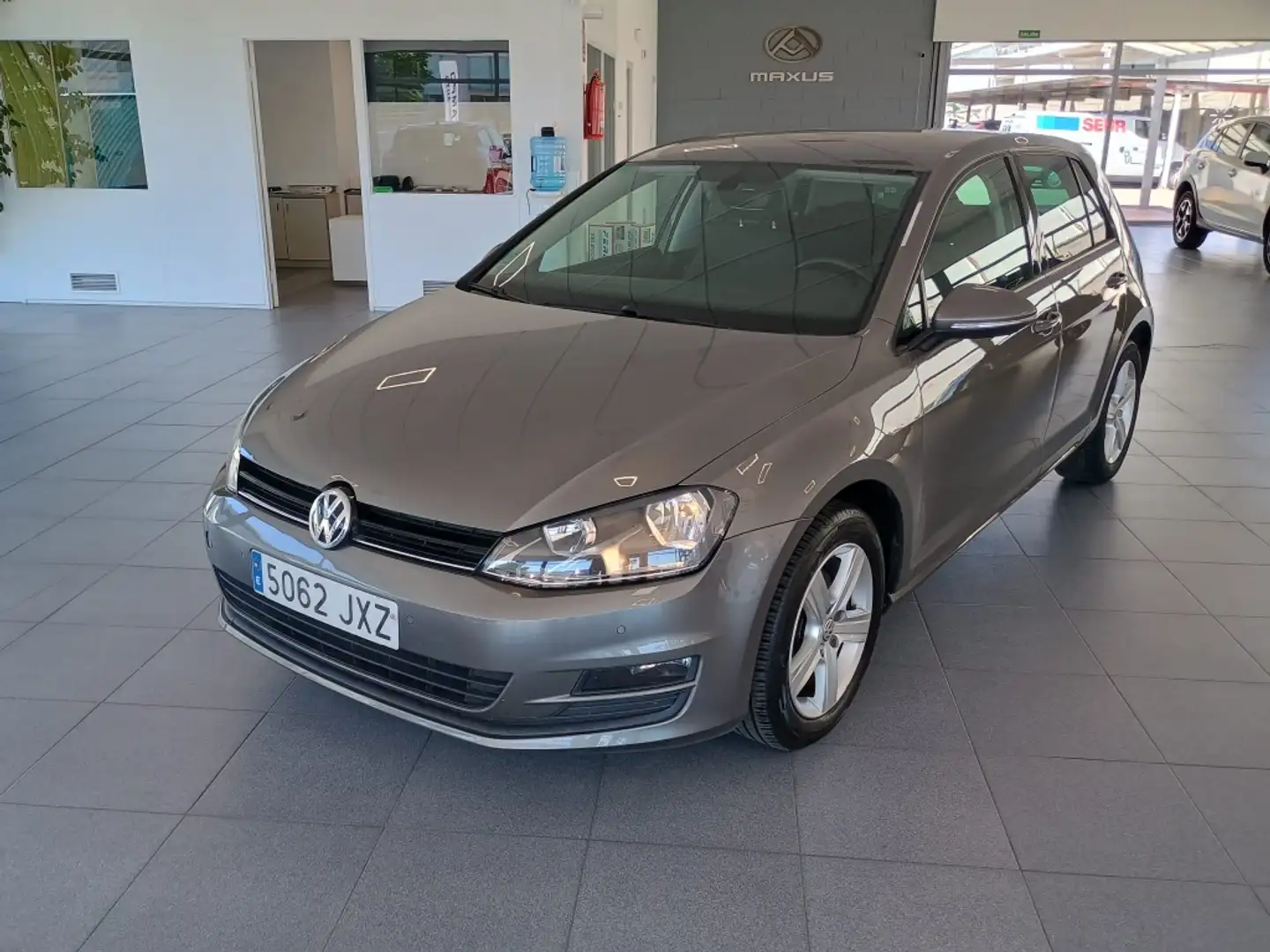 Volkswagen Golf 1.6TDI Advance 85kW Marrón - 1