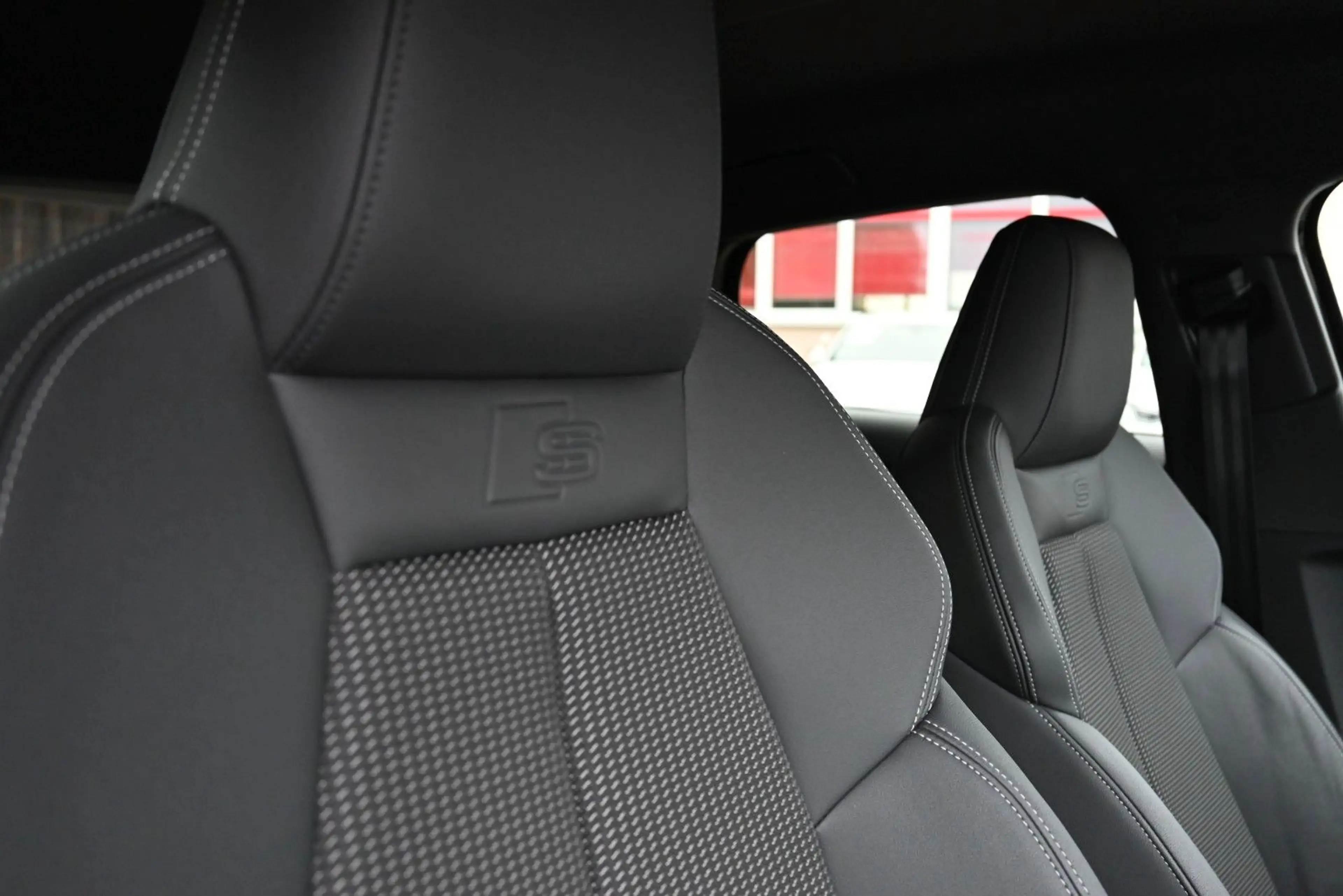 Audi A3 Sportback 30 TFSI S-Line/Neuer Motor! Leder — photo 9