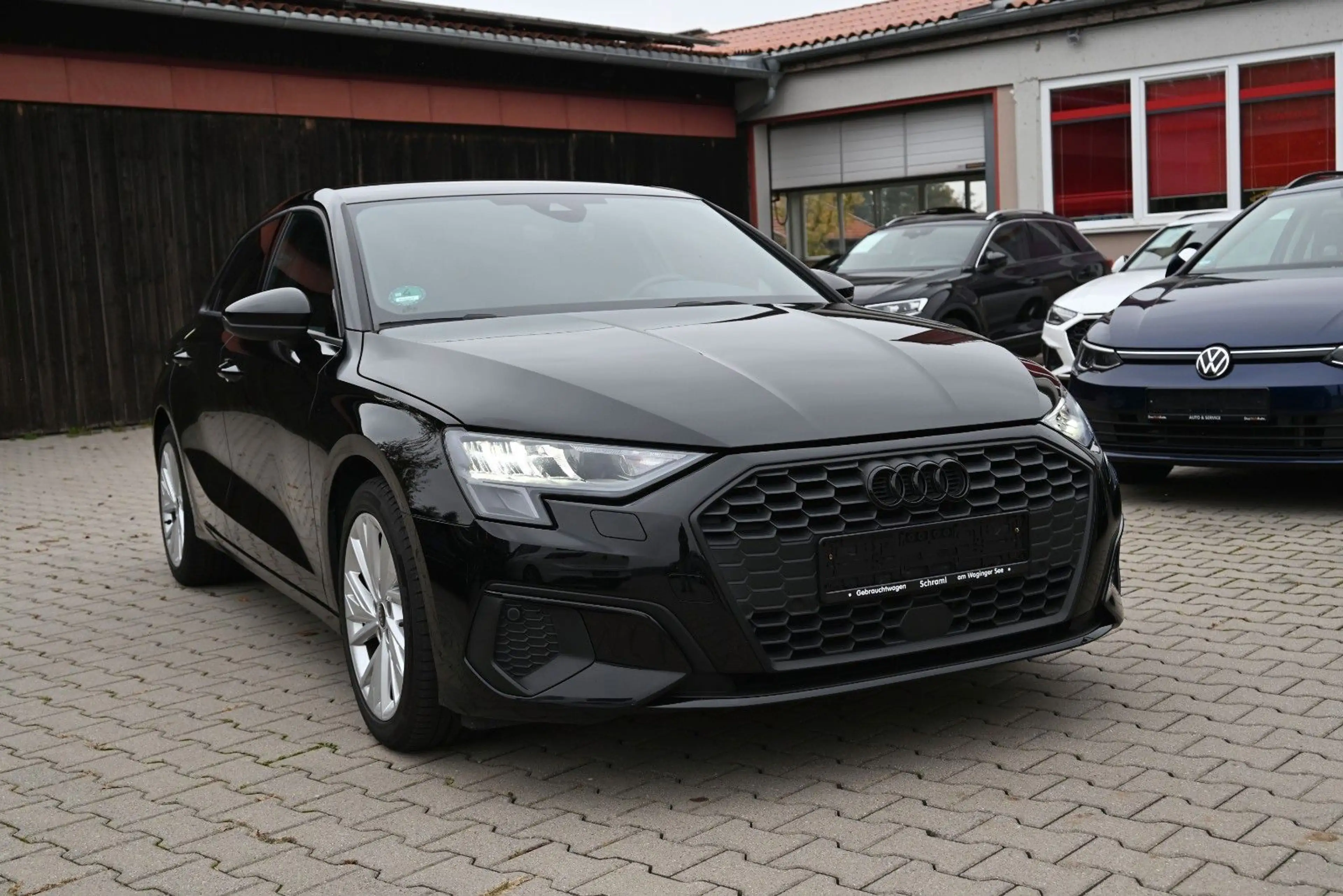 Audi A3 Sportback 30 TFSI S-Line/Neuer Motor! Leder — photo 2