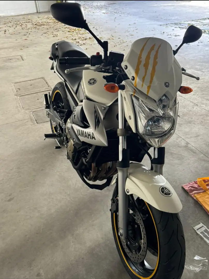 Yamaha XJ 6 - 2