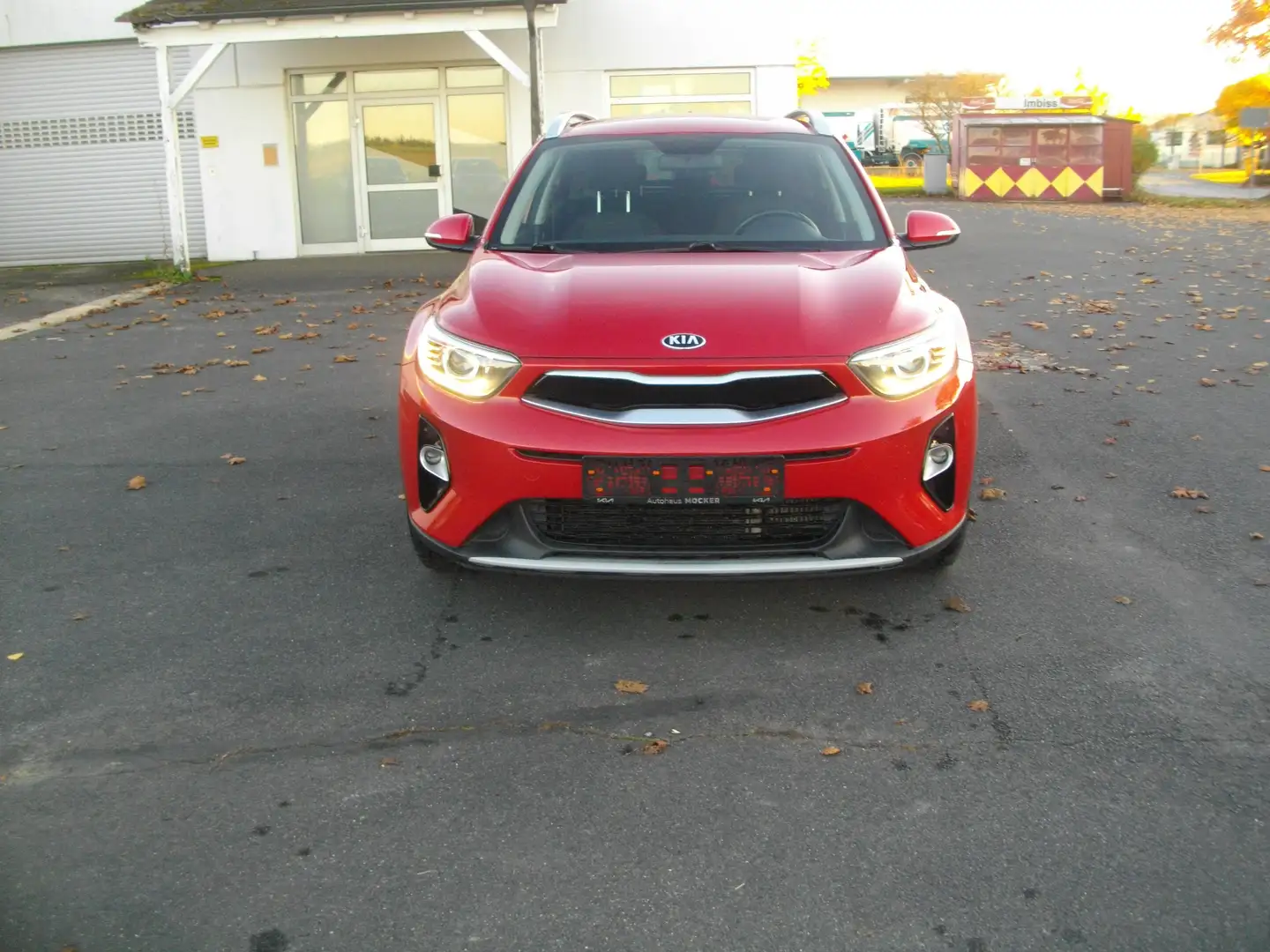 Kia Stonic Stonic 1.6 CRDi Vision Rot - 2